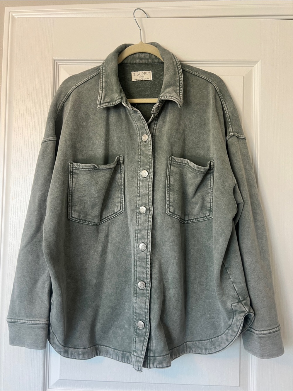 LIKE NEW Z Supply All day washed knit Shacket in Palm Green size L